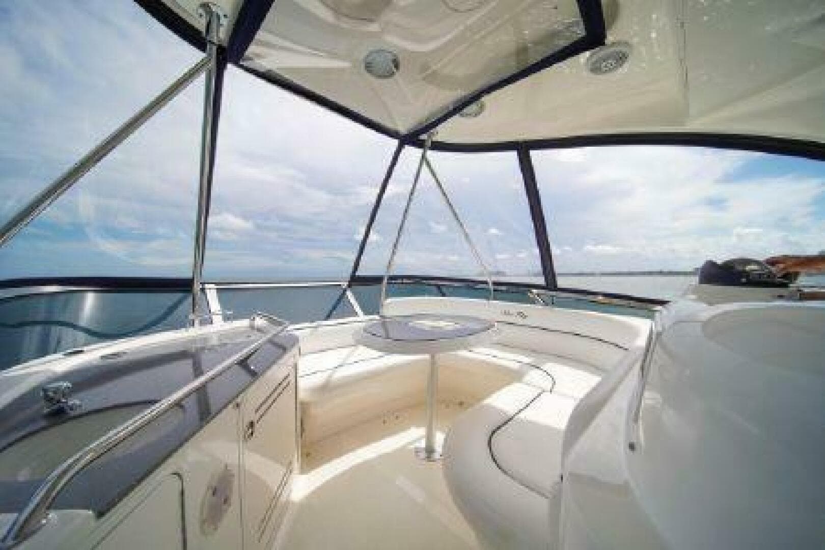 2007 Sea Ray 520 Sedan Bridge — photo 18