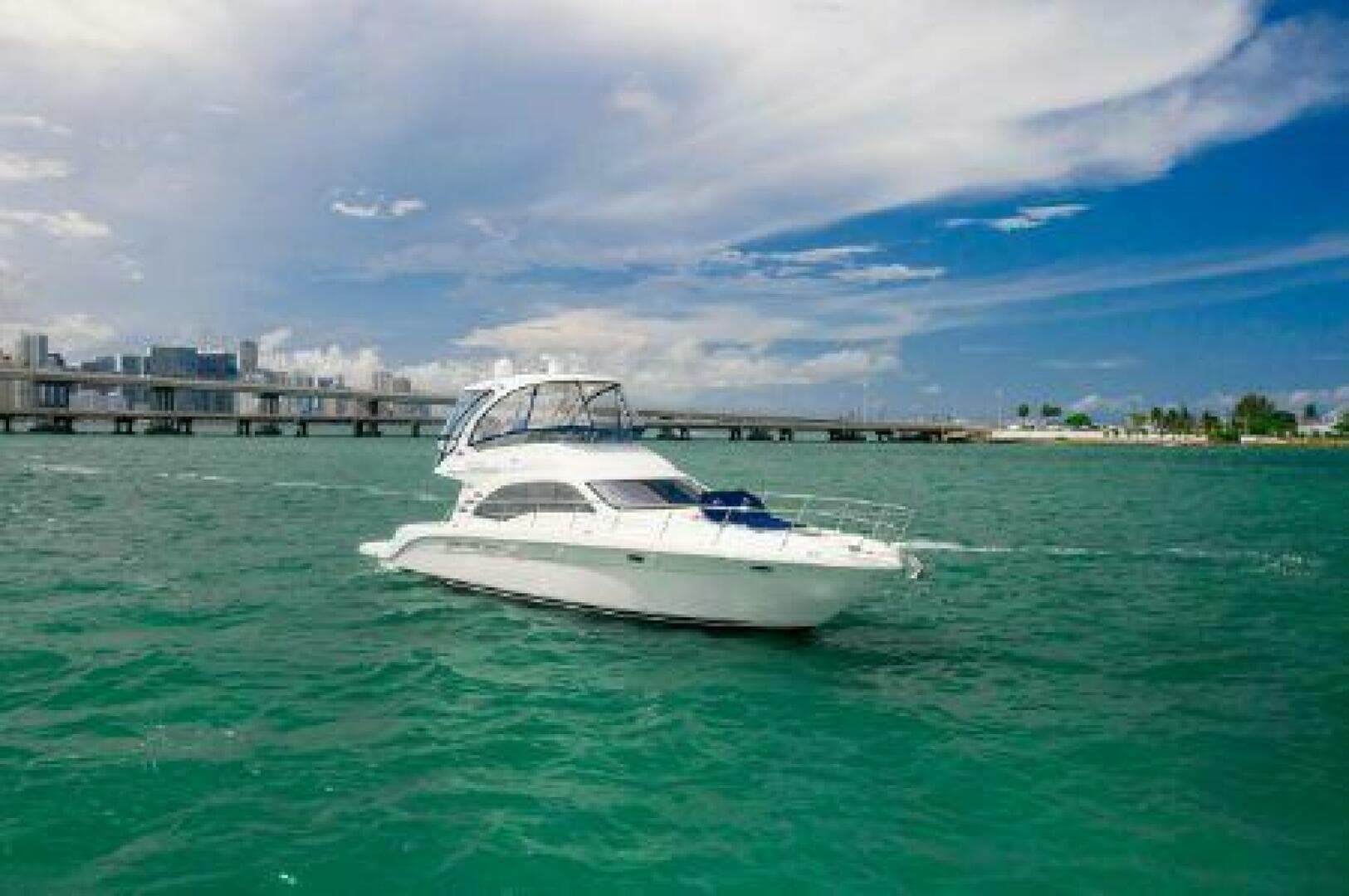 2007 Sea Ray 520 Sedan Bridge — photo 9