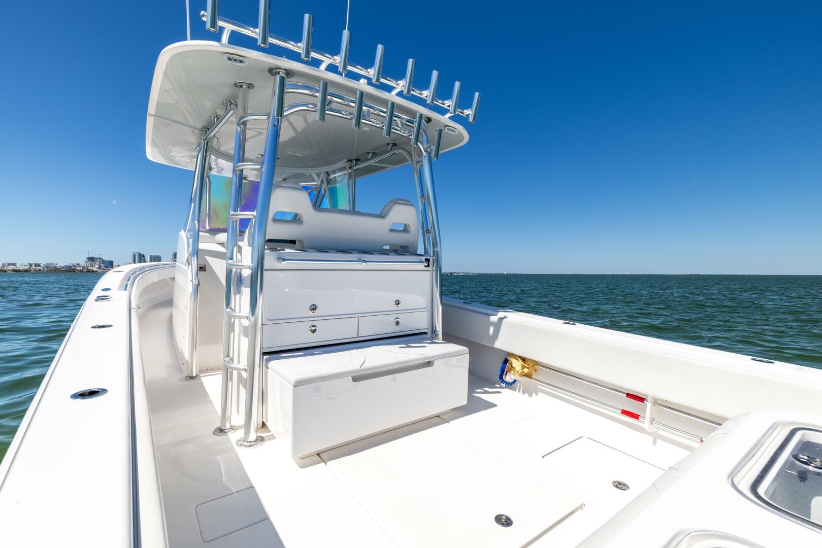 2021 Contender 39 Fa — photo 33