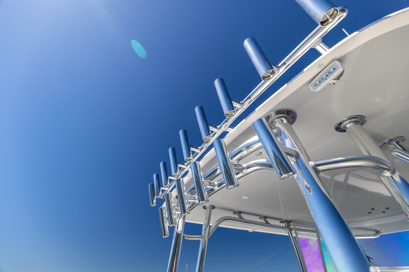 2021 Contender 39 Fa — photo 23