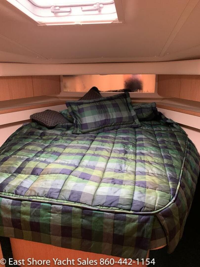 2003 Tiara Yachts 4000 Express — photo 19