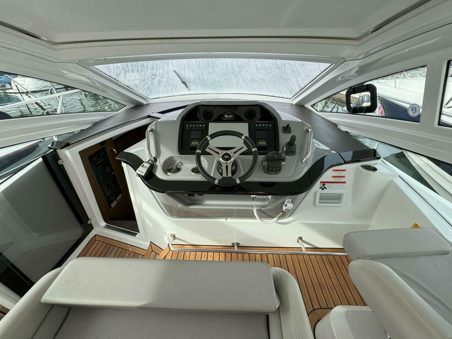 2021 Beneteau Gran Turismo 40 — photo 8