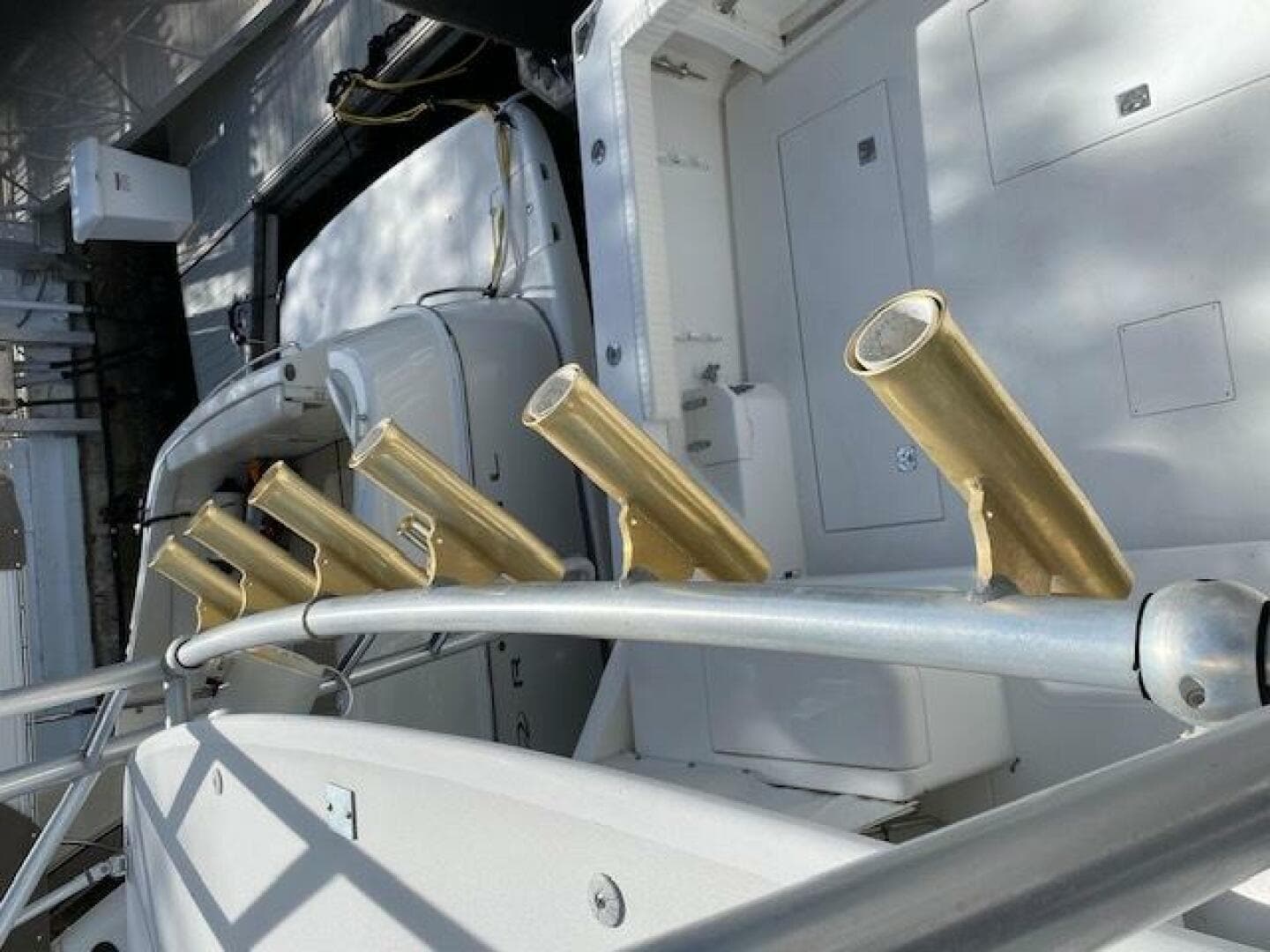 2000 Cabo 35 Express — photo 36