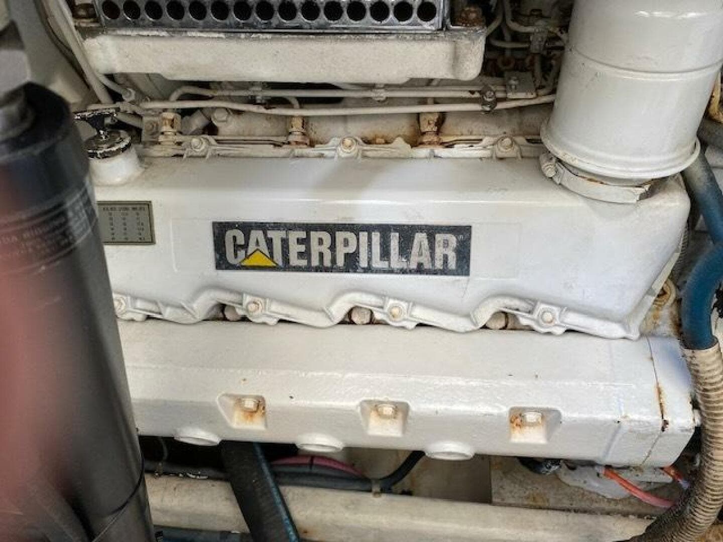 2000 Cabo 35 Express — photo 47