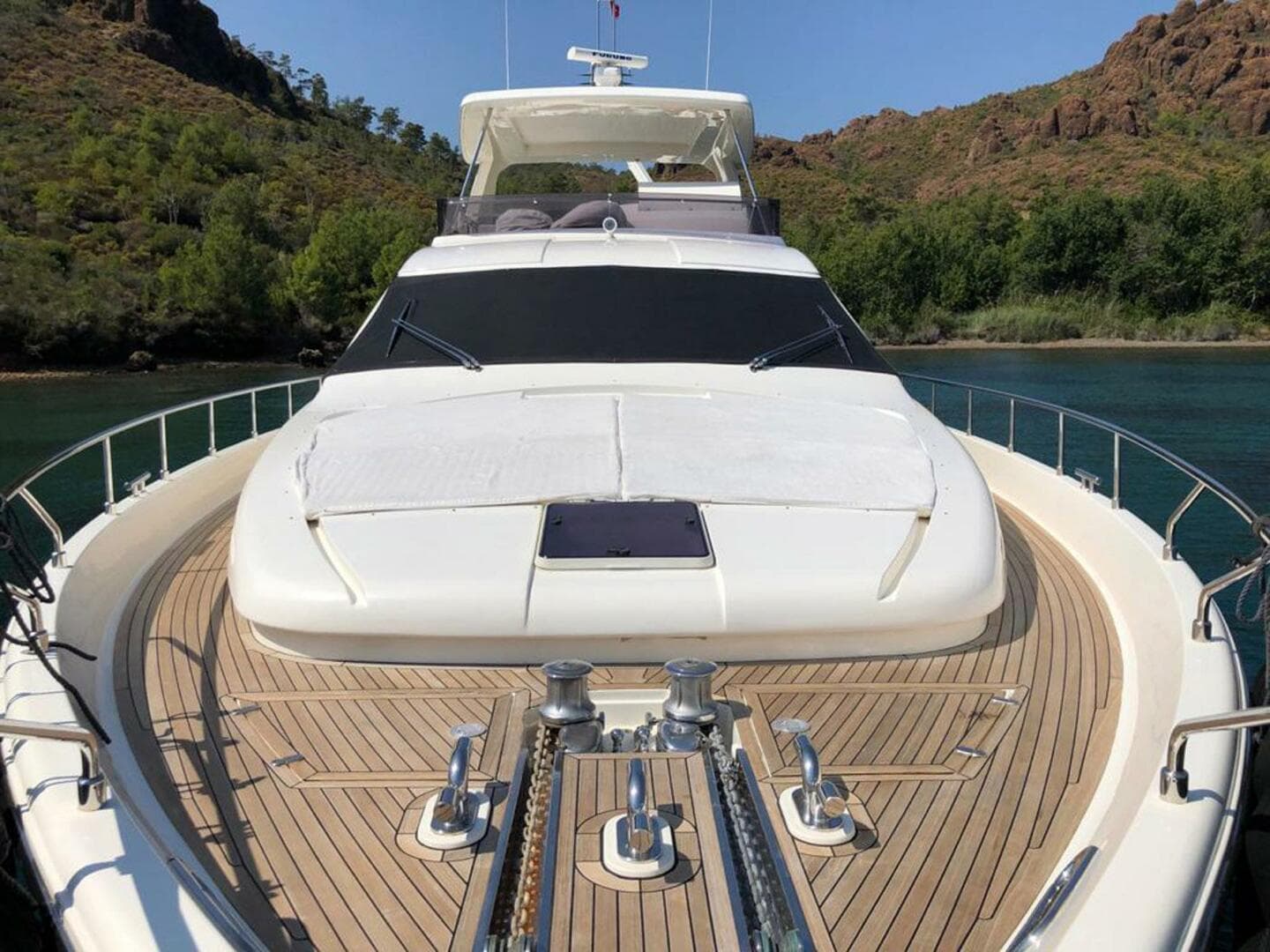 2008 Ferretti Yachts 830 — photo 2