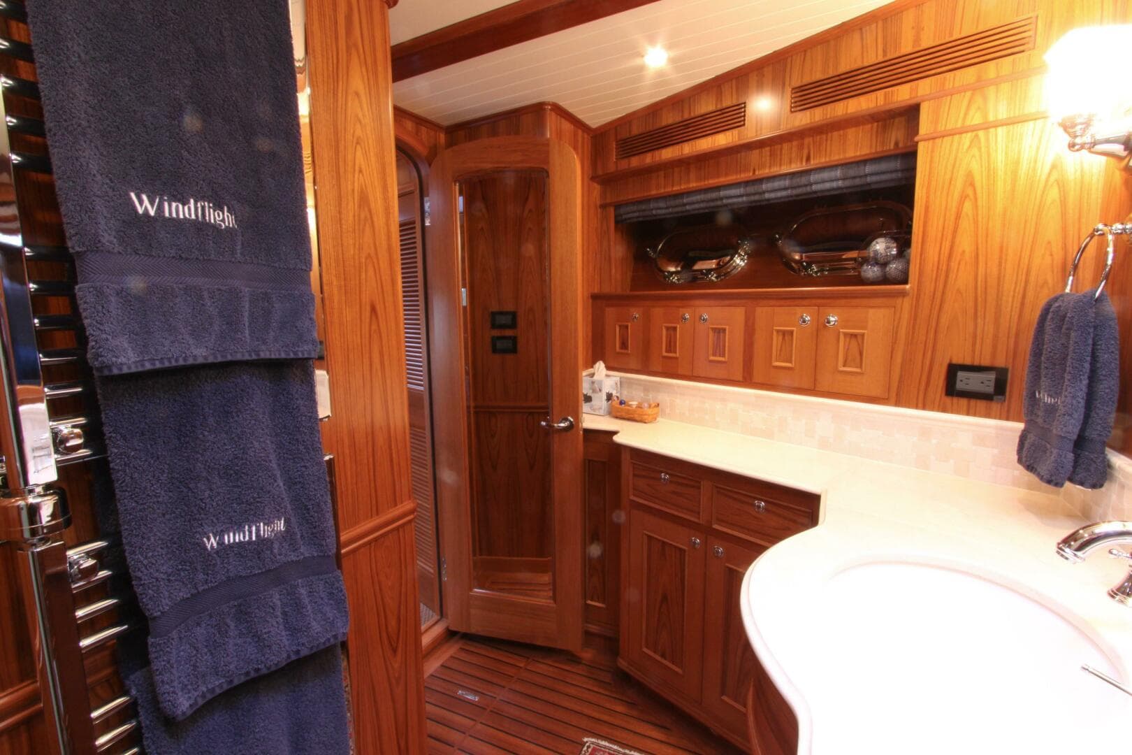 2011 Nordhavn — photo 25