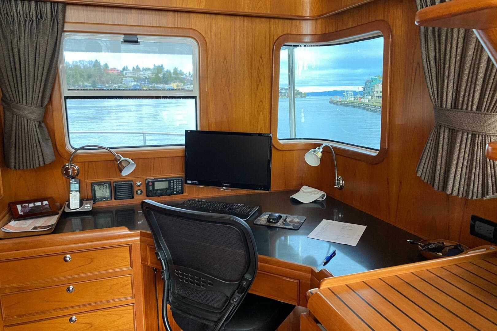 2011 Nordhavn — photo 15