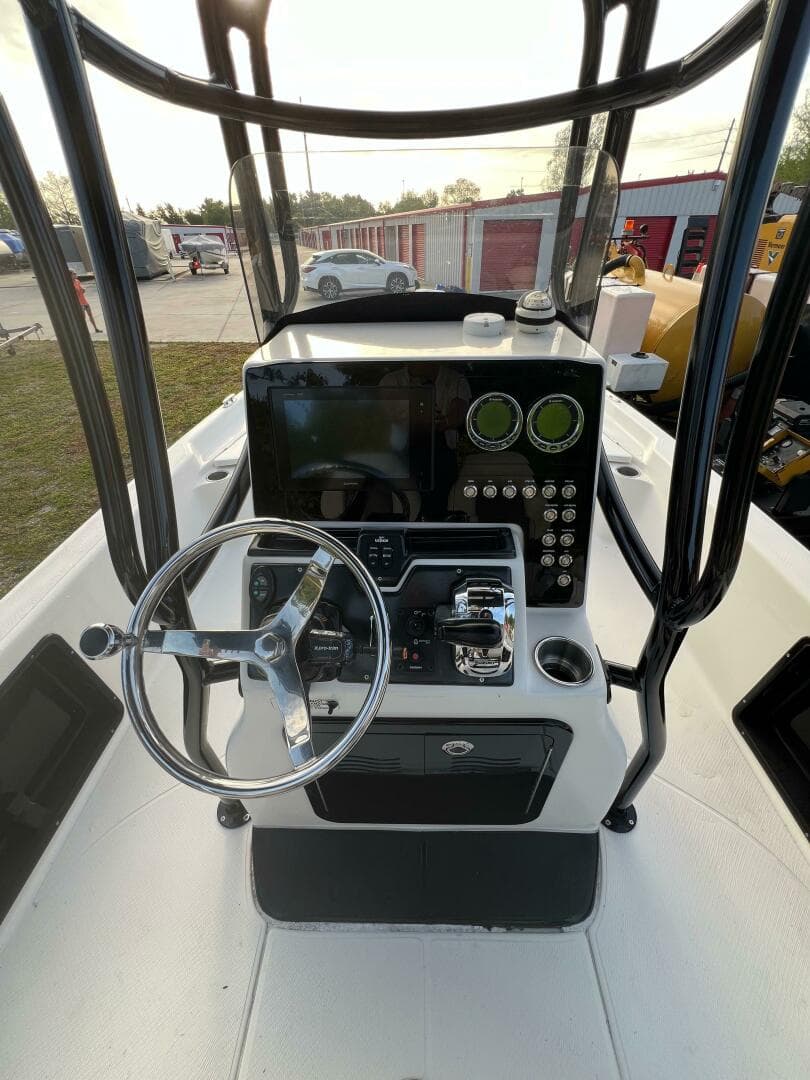 2016 Blue Wave 2400 Pure Bay — photo 11