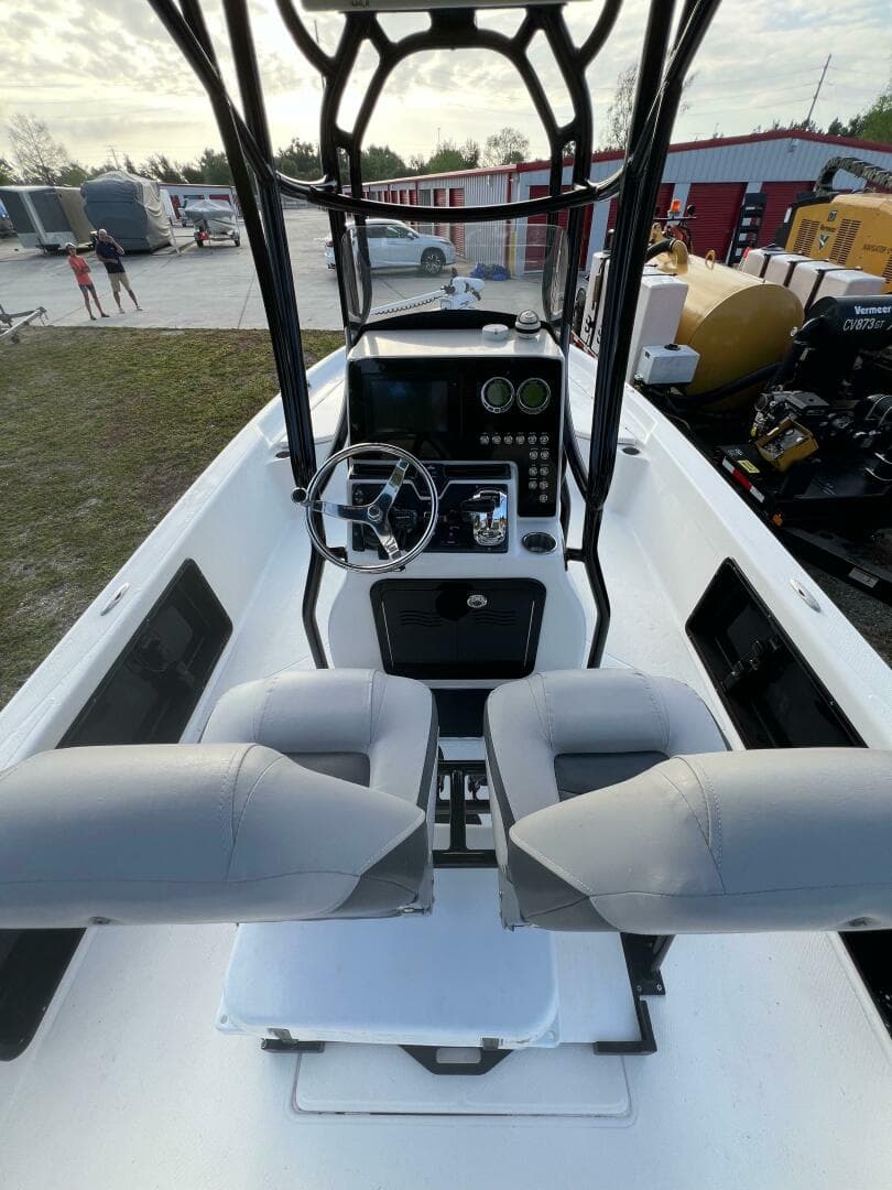 2016 Blue Wave 2400 Pure Bay — photo 10