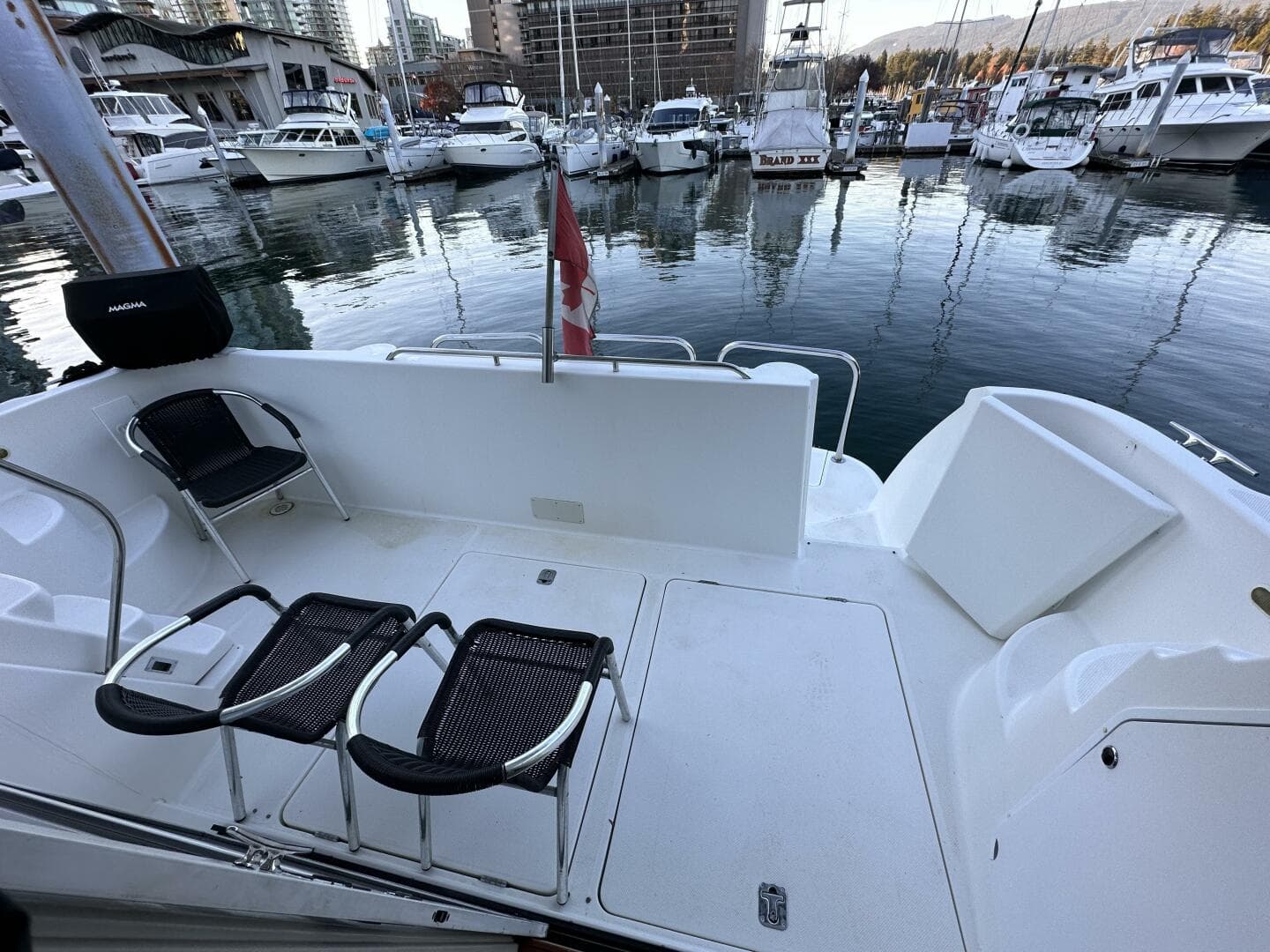 2000 Bayliner 5288 — photo 19