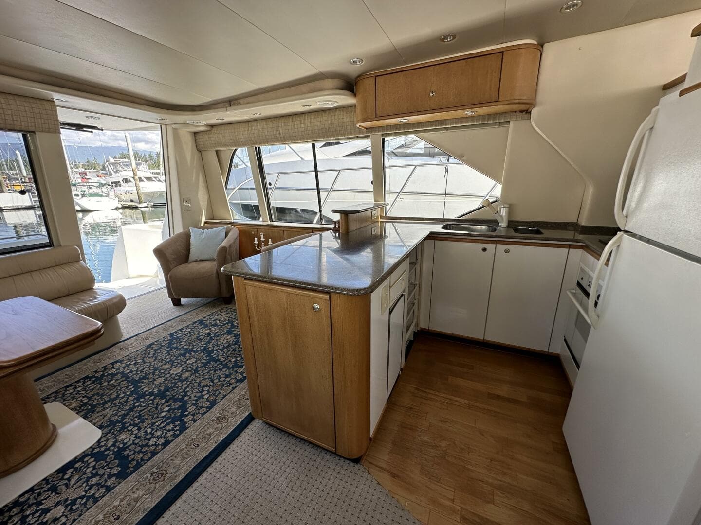 2000 Bayliner 5288 — photo 26