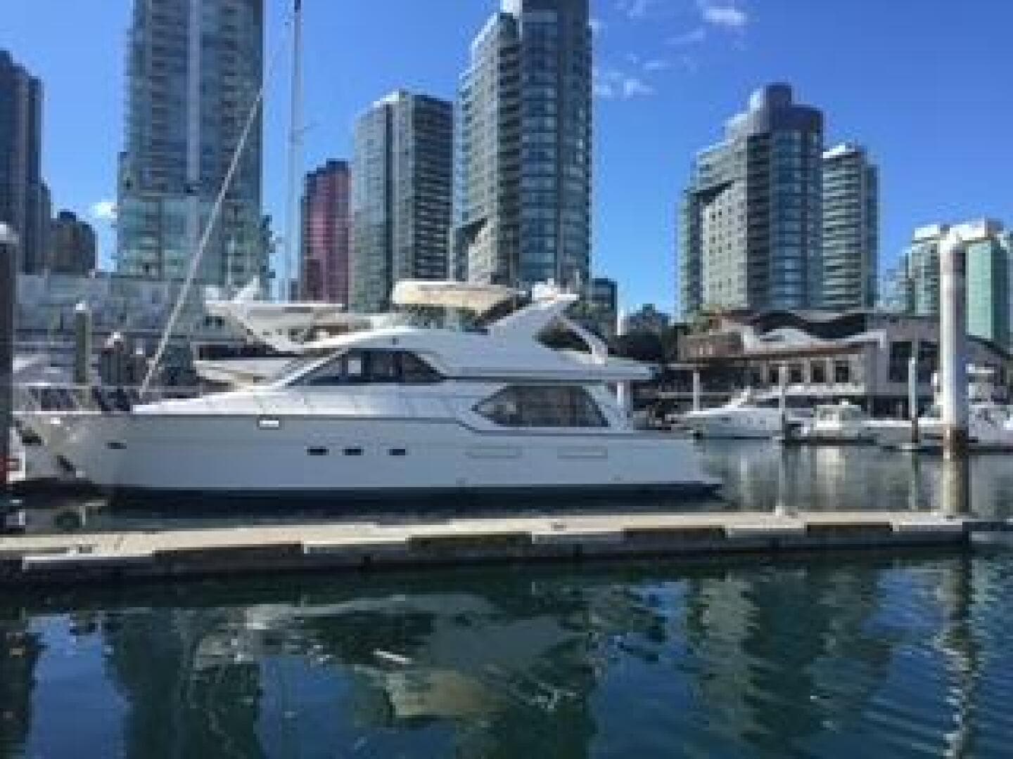 2000 Bayliner 5288 — photo 6