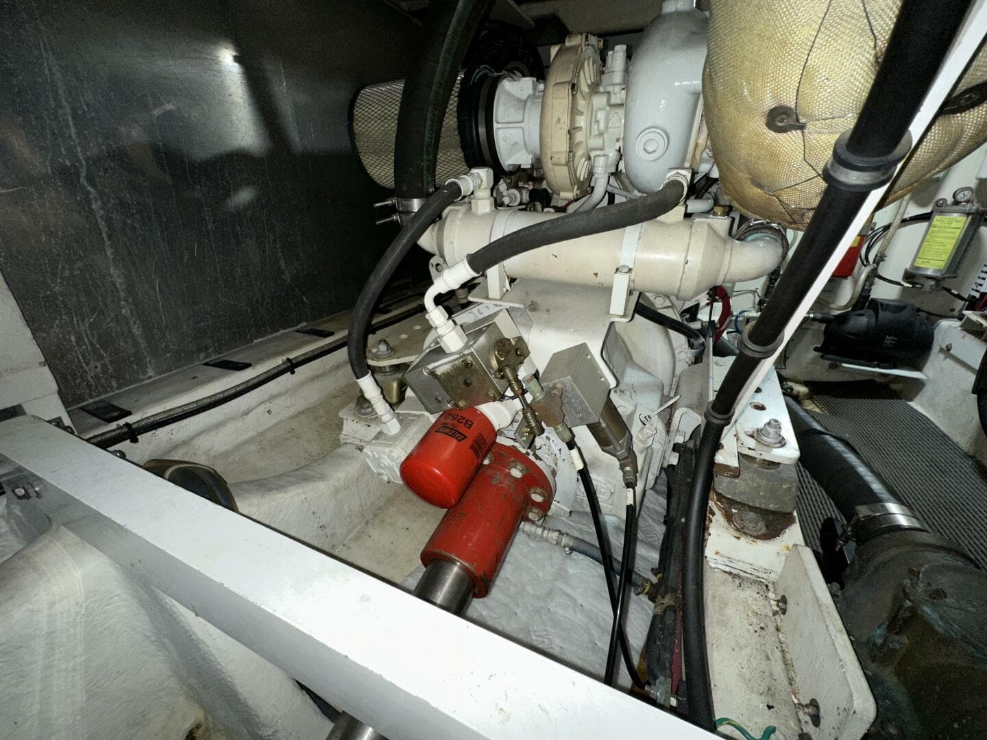 2000 Bayliner 5288 — photo 49