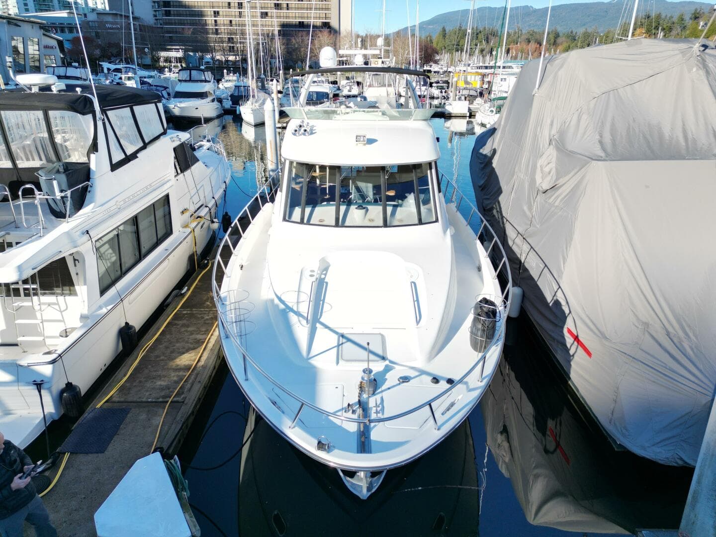 2000 Bayliner 5288 — photo 8