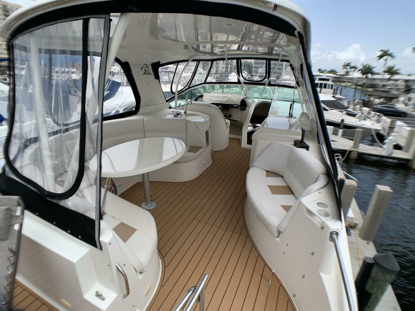 2006 Carver 56 Voyager — photo 15