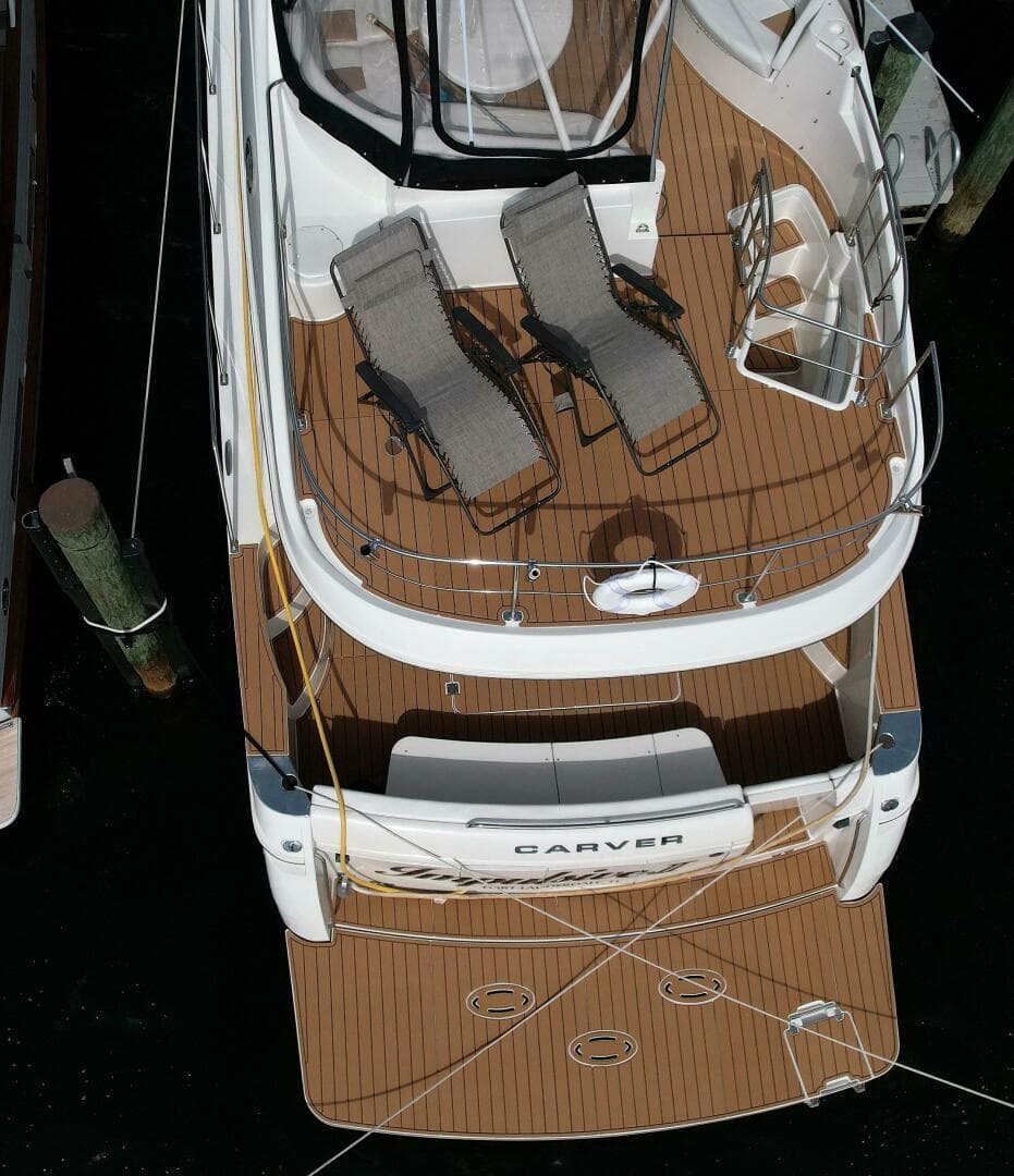 2006 Carver 56 Voyager — photo 18