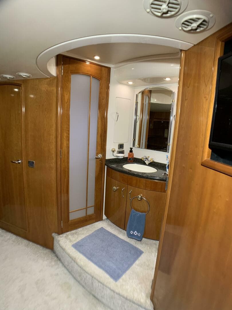 2006 Carver 56 Voyager — photo 71