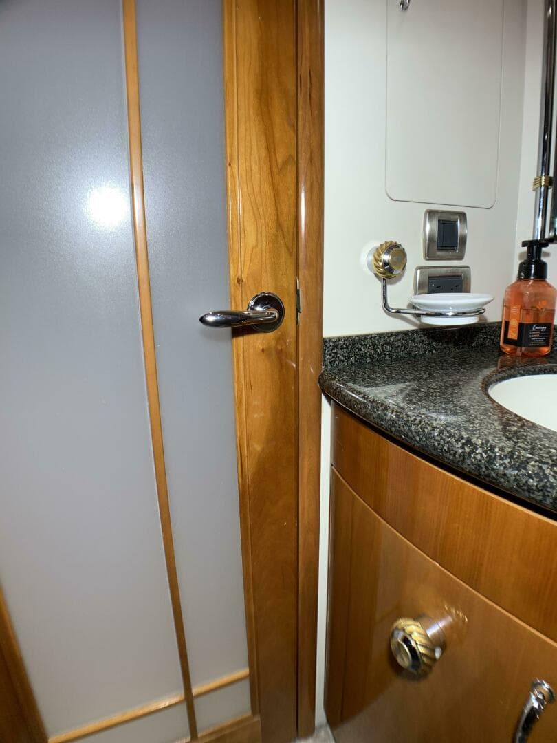 2006 Carver 56 Voyager — photo 72