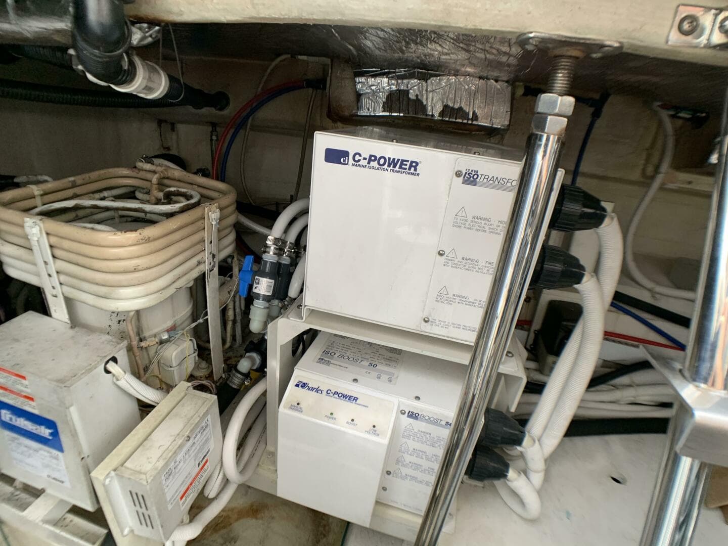 2006 Carver 56 Voyager — photo 50