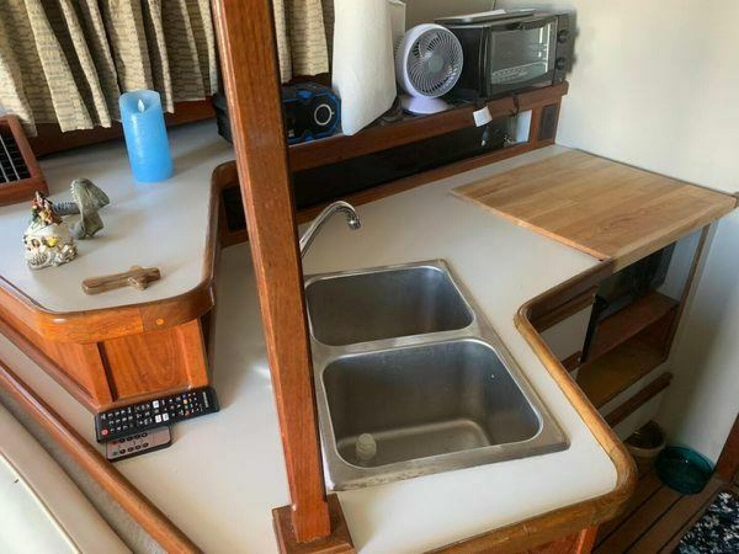 1990 Carver Mariner 3297 — photo 23