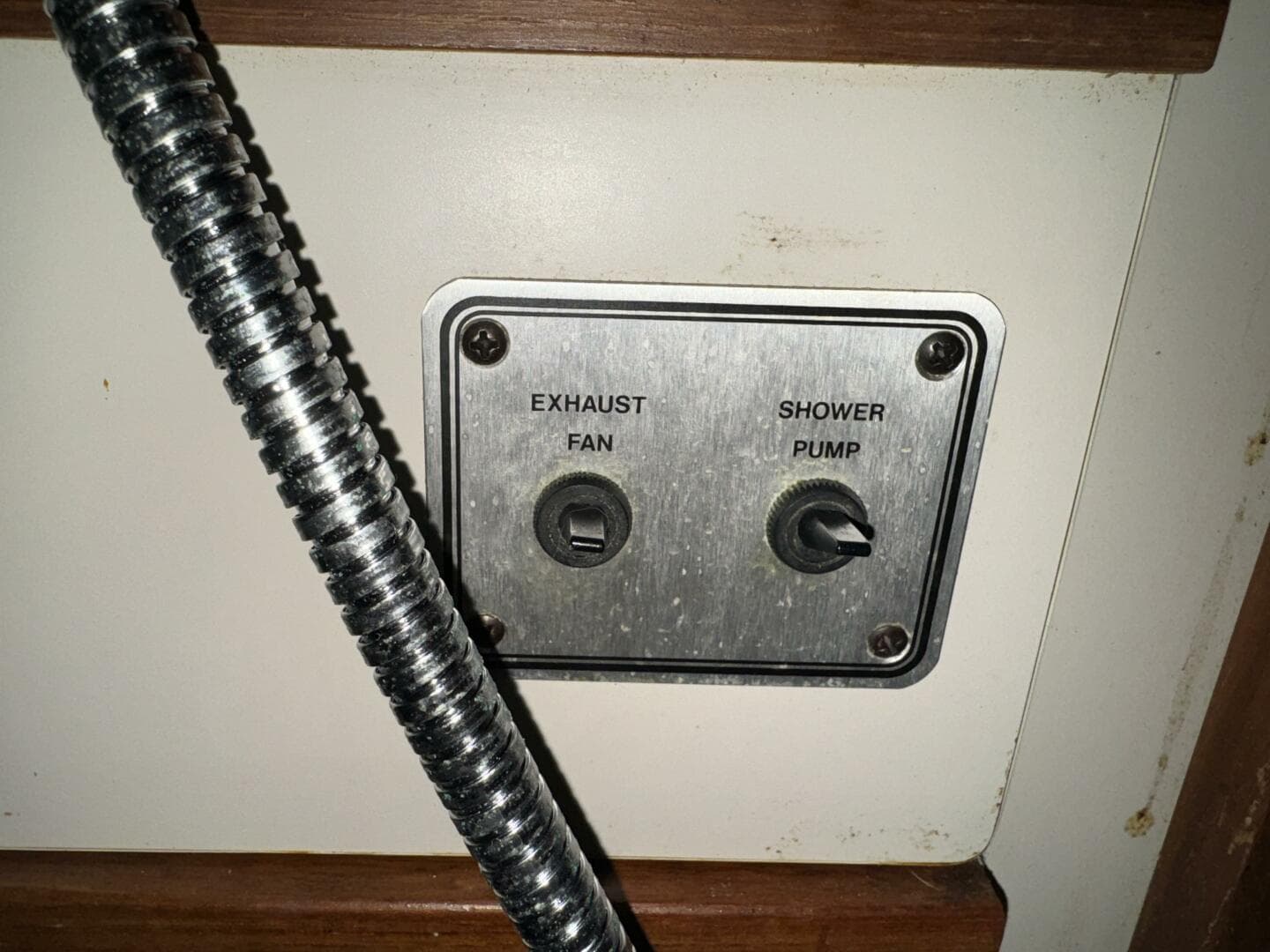 1990 Carver Mariner 3297 — photo 28