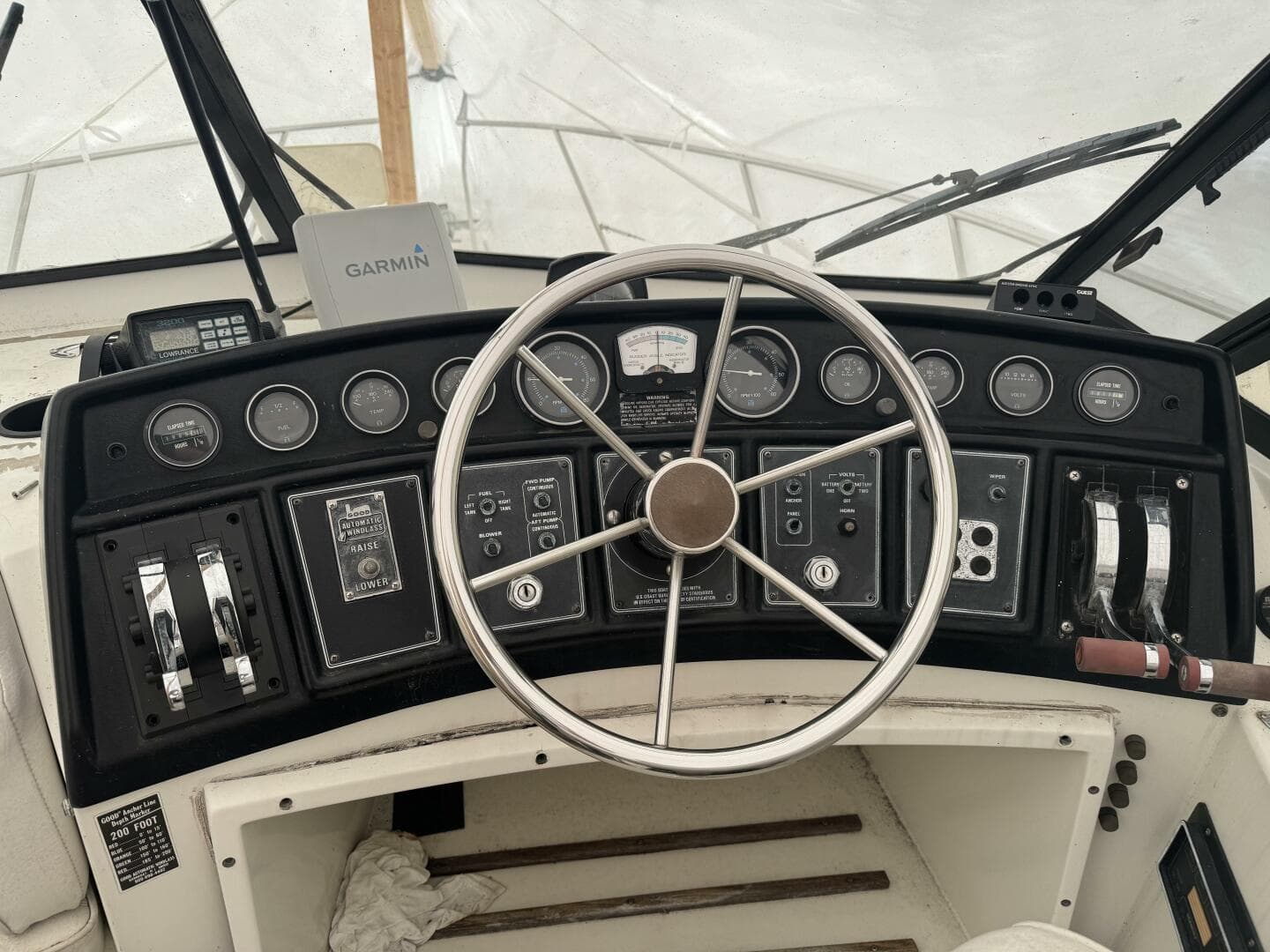 1990 Carver Mariner 3297 — photo 4