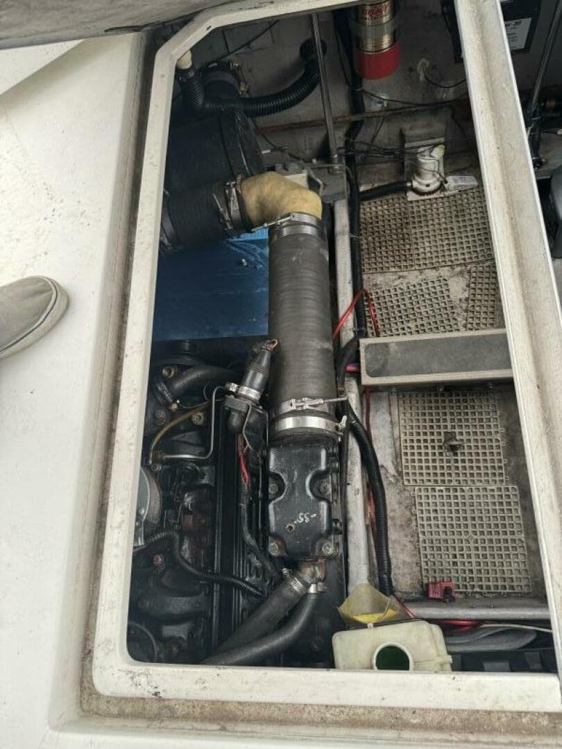 1990 Carver Mariner 3297 — photo 29