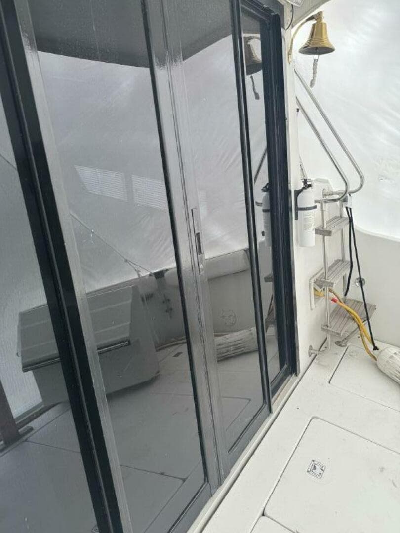 1990 Carver Mariner 3297 — photo 10