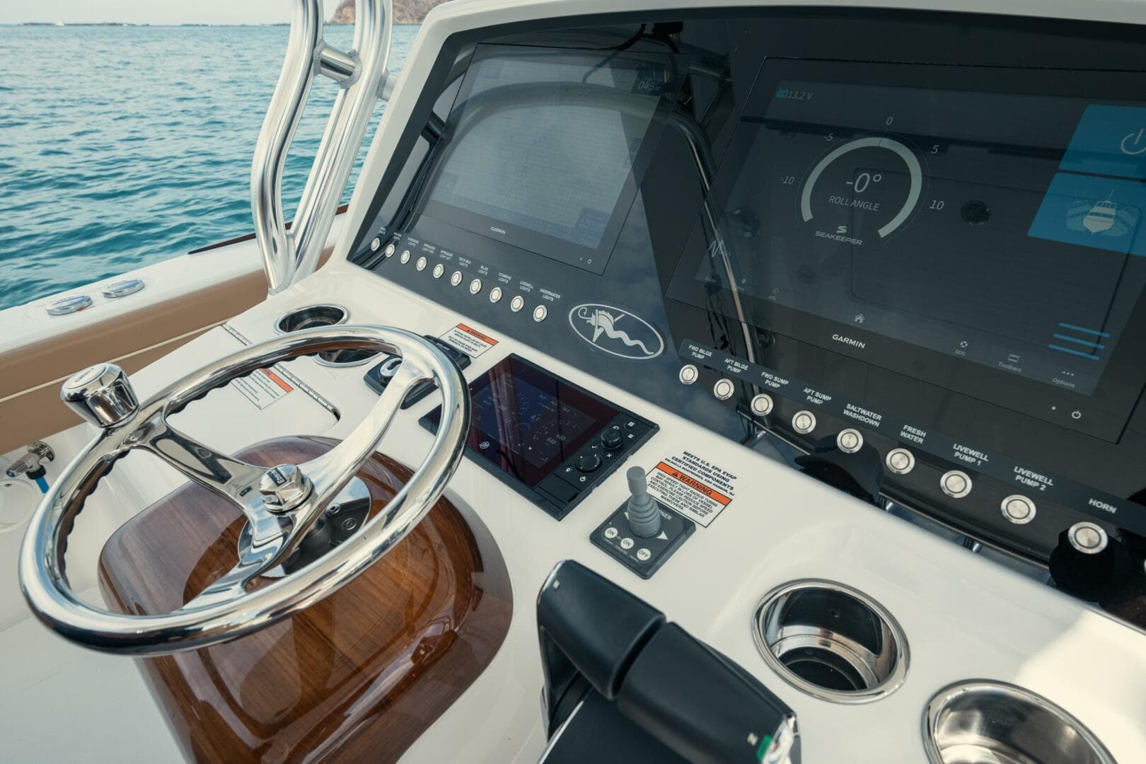 2024 Valhalla Boatworks V-37 — photo 8