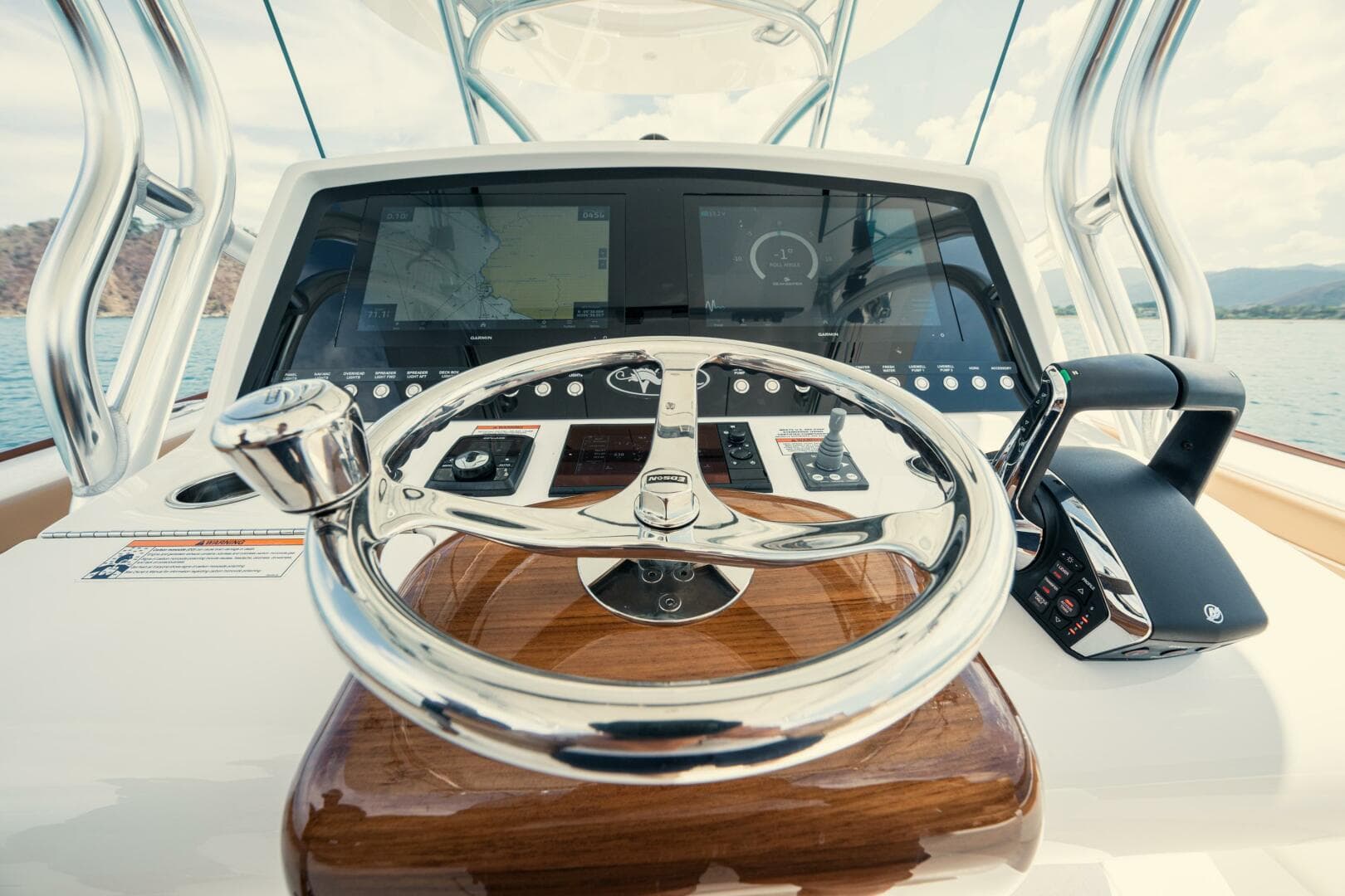 2024 Valhalla Boatworks V-37 — photo 9