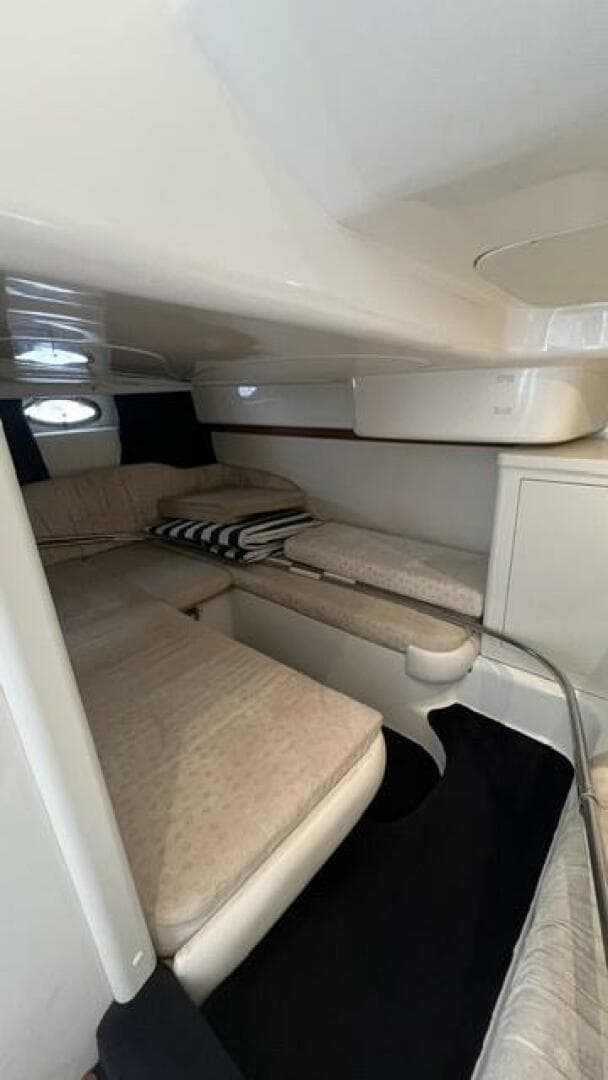 2003 Cranchi Endurance 39 — photo 21