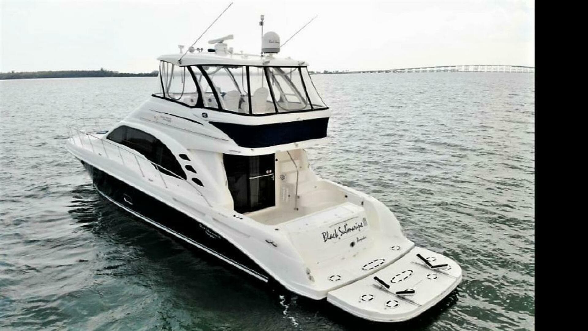 2005 Sea Ray 550 Sedan Bridge — photo 4