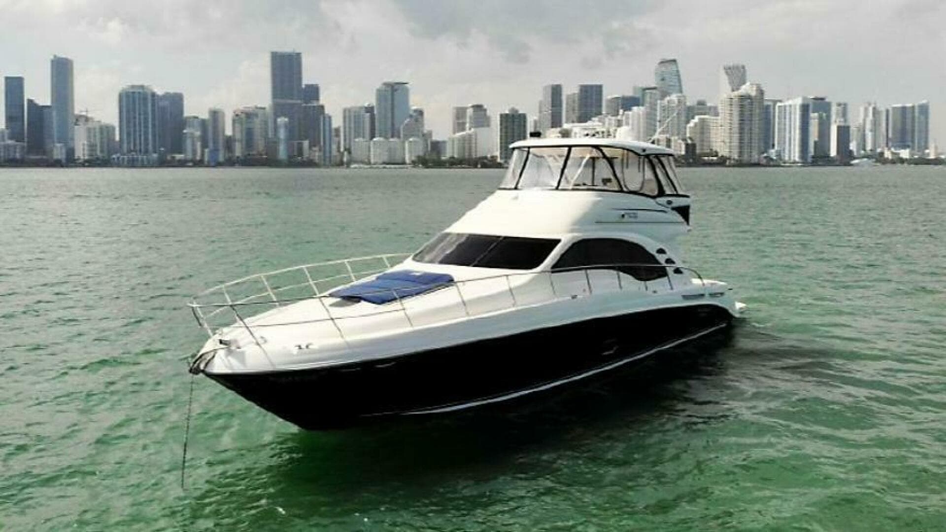 2005 Sea Ray 550 Sedan Bridge — photo 29