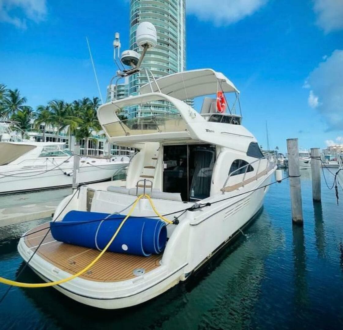 2004 Rodman 41 — photo 2