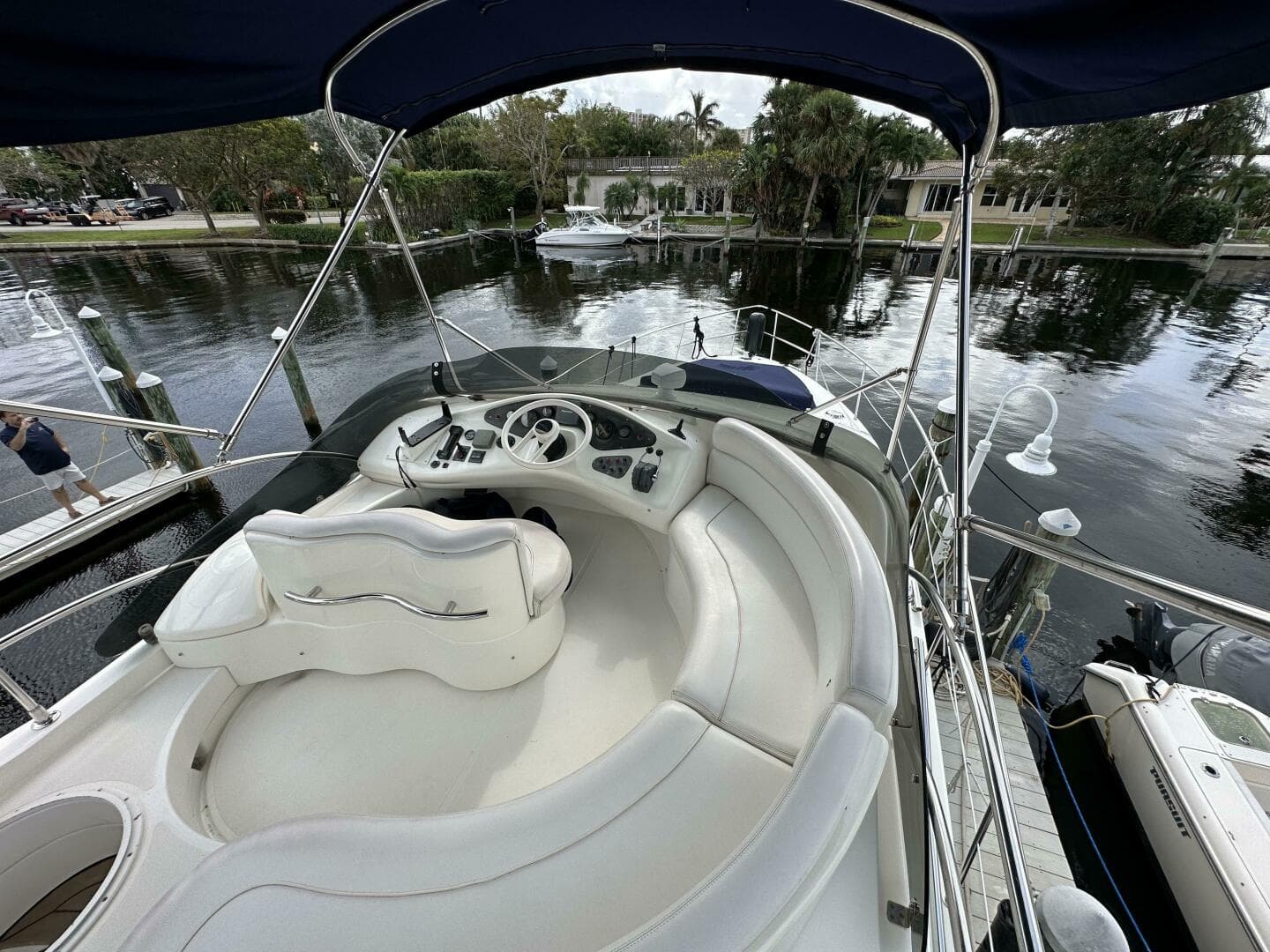 2004 Azimut 42 — photo 35