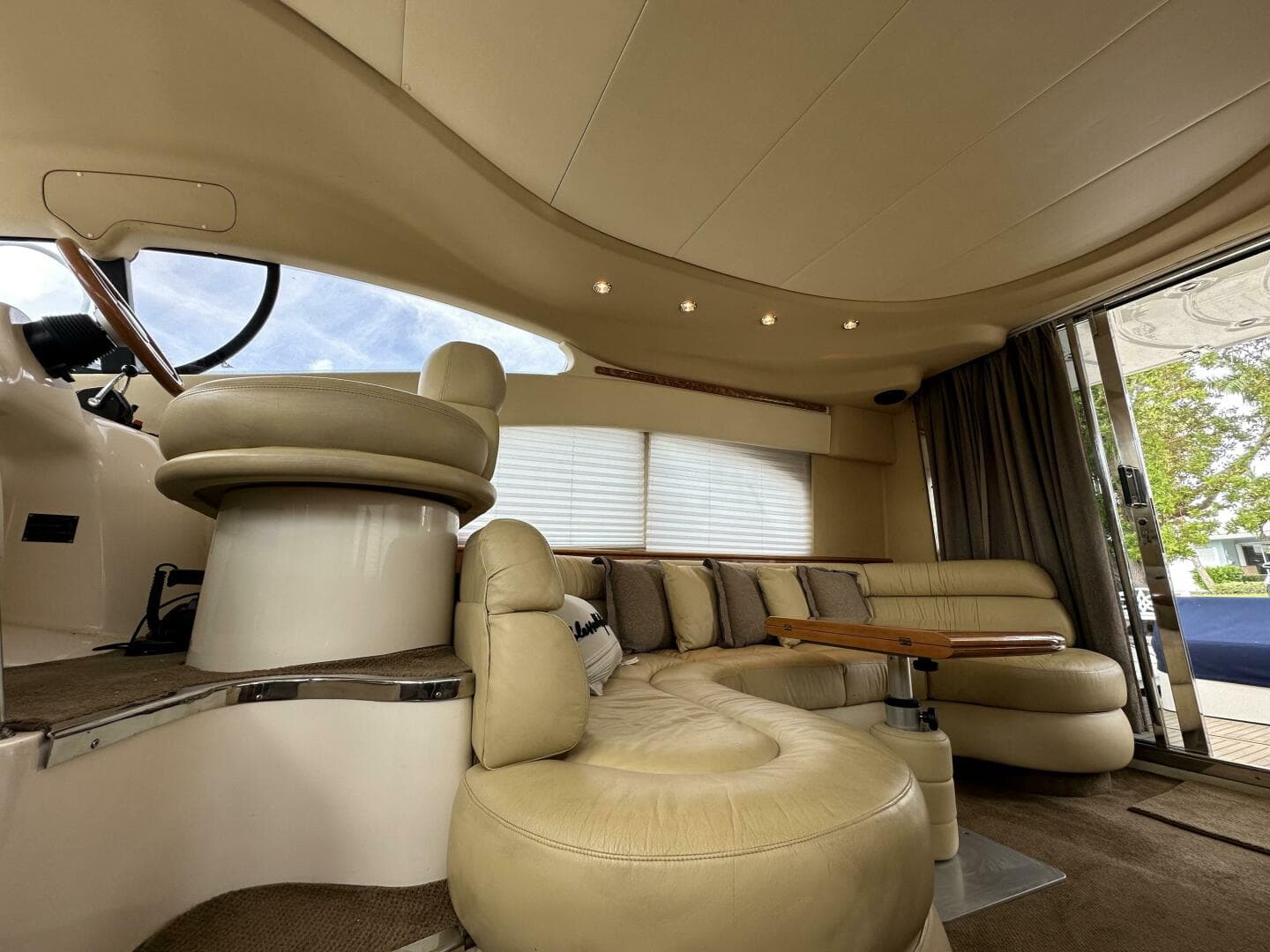 2004 Azimut 42 — photo 10