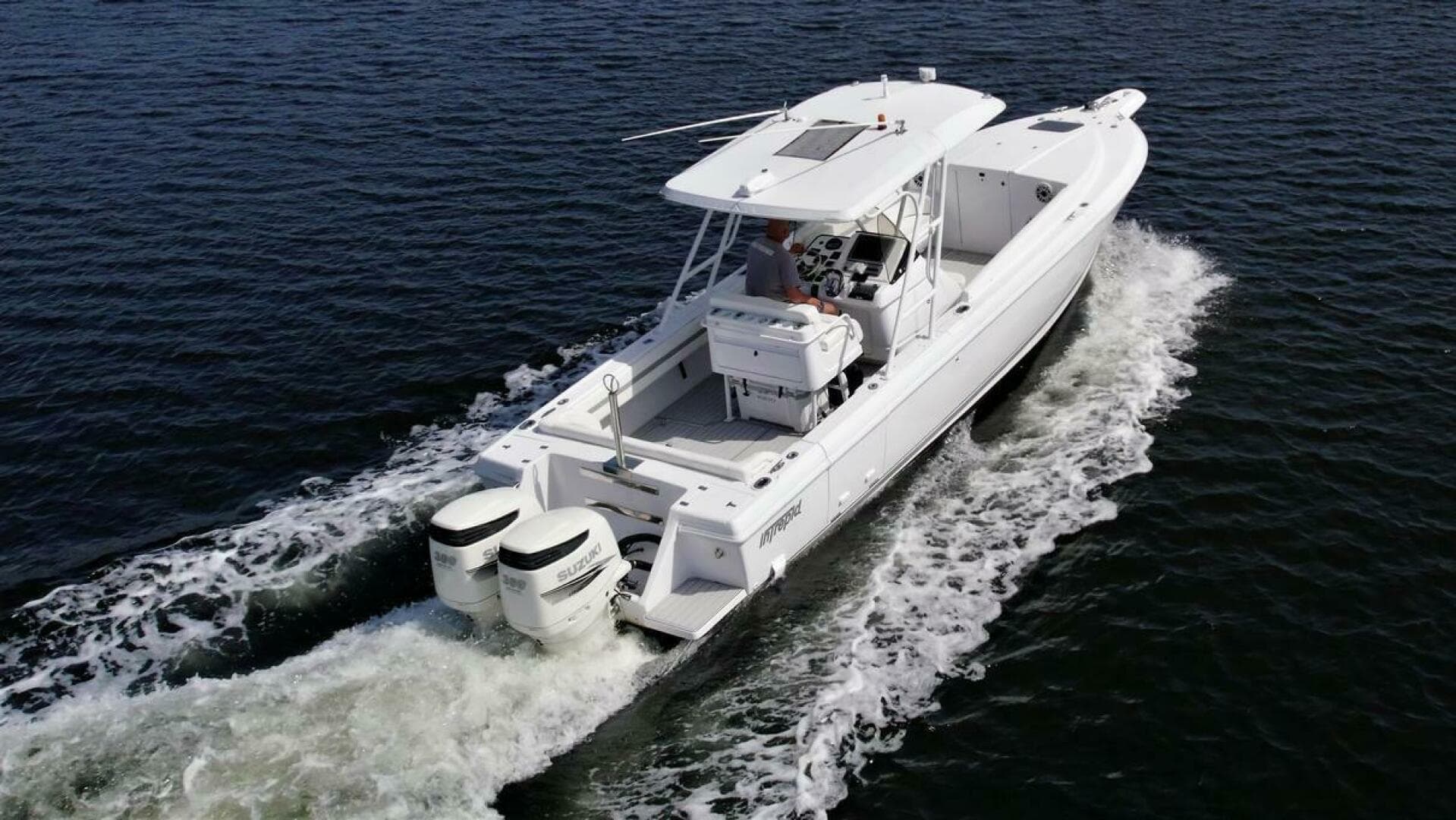 2003 Intrepid 32 — photo 20