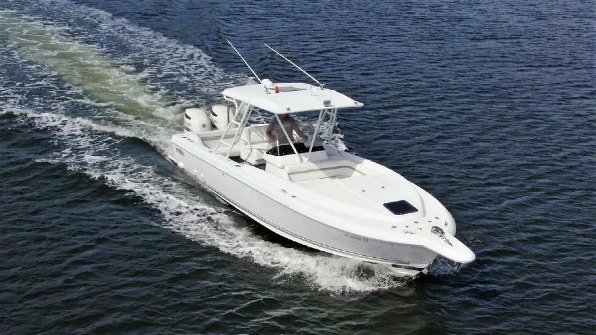 2003 Intrepid 32 — photo 15