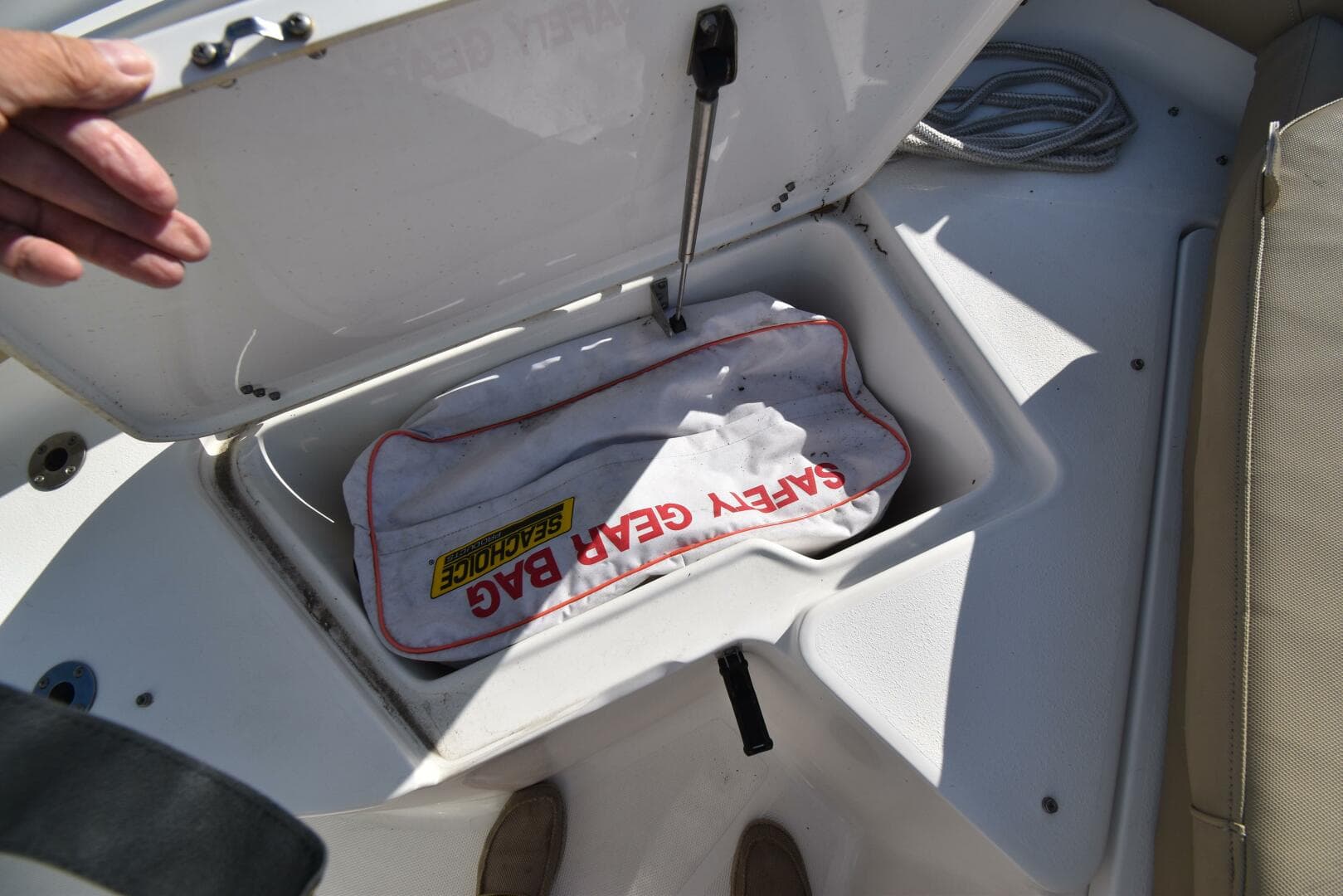 2017 Sea Hunt 235 SE — photo 10