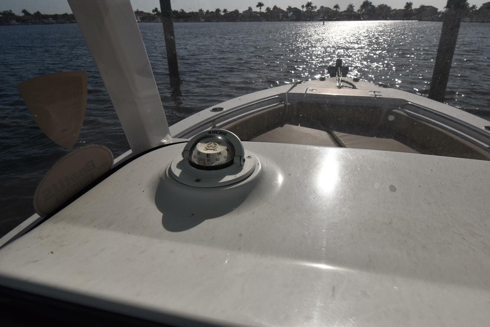 2017 Sea Hunt 235 SE — photo 8