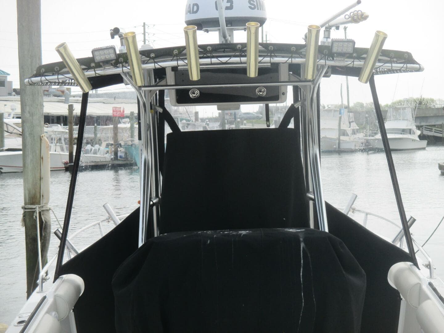 2006 Century 2600 — photo 7