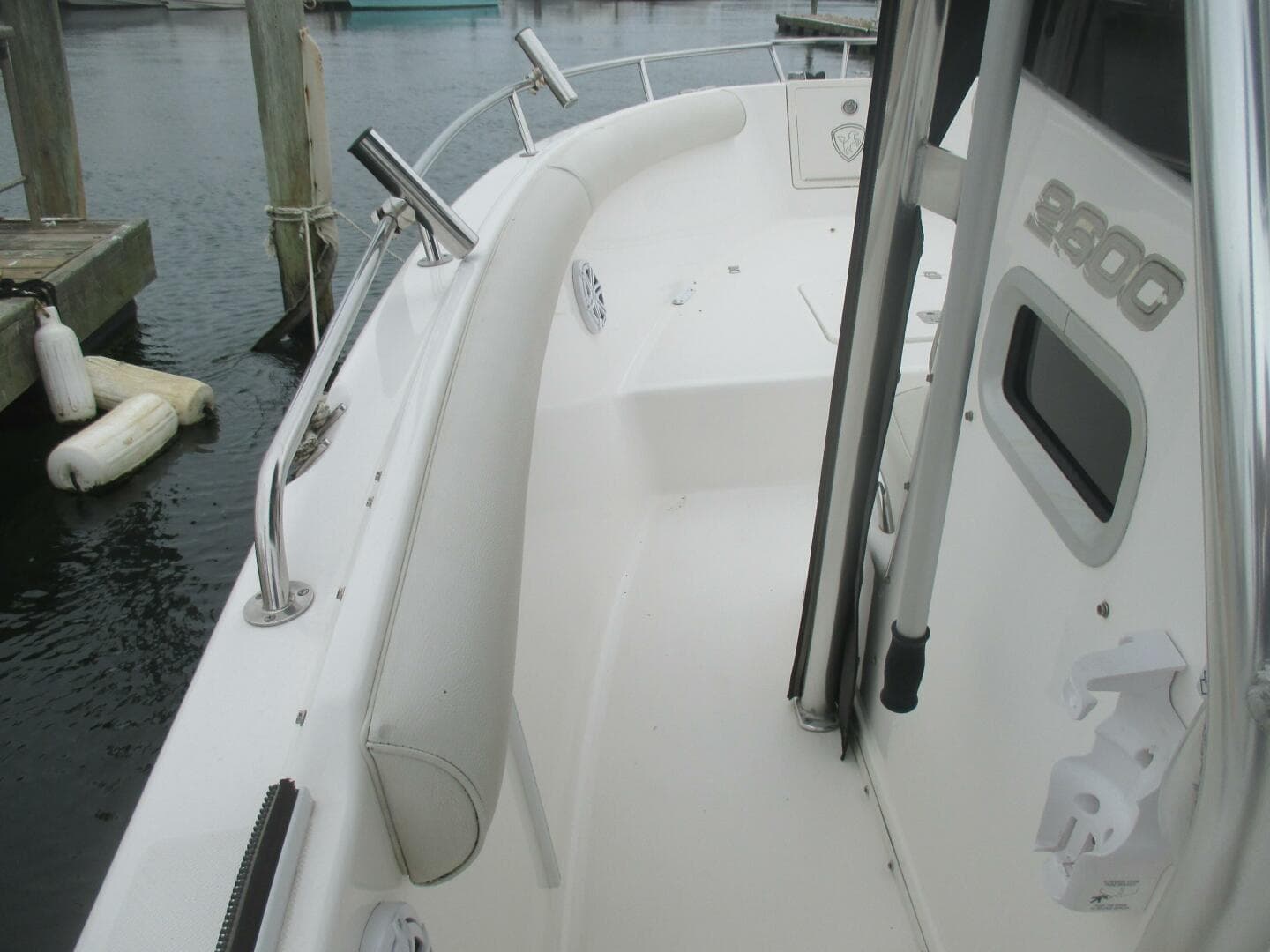 2006 Century 2600 — photo 19