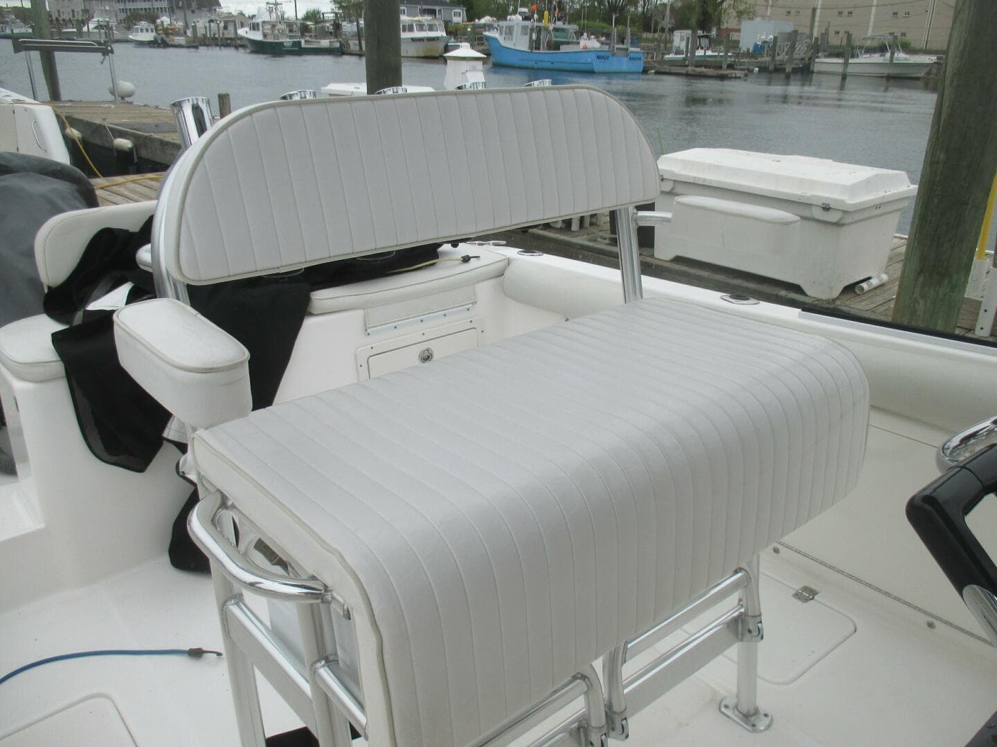 2006 Century 2600 — photo 12