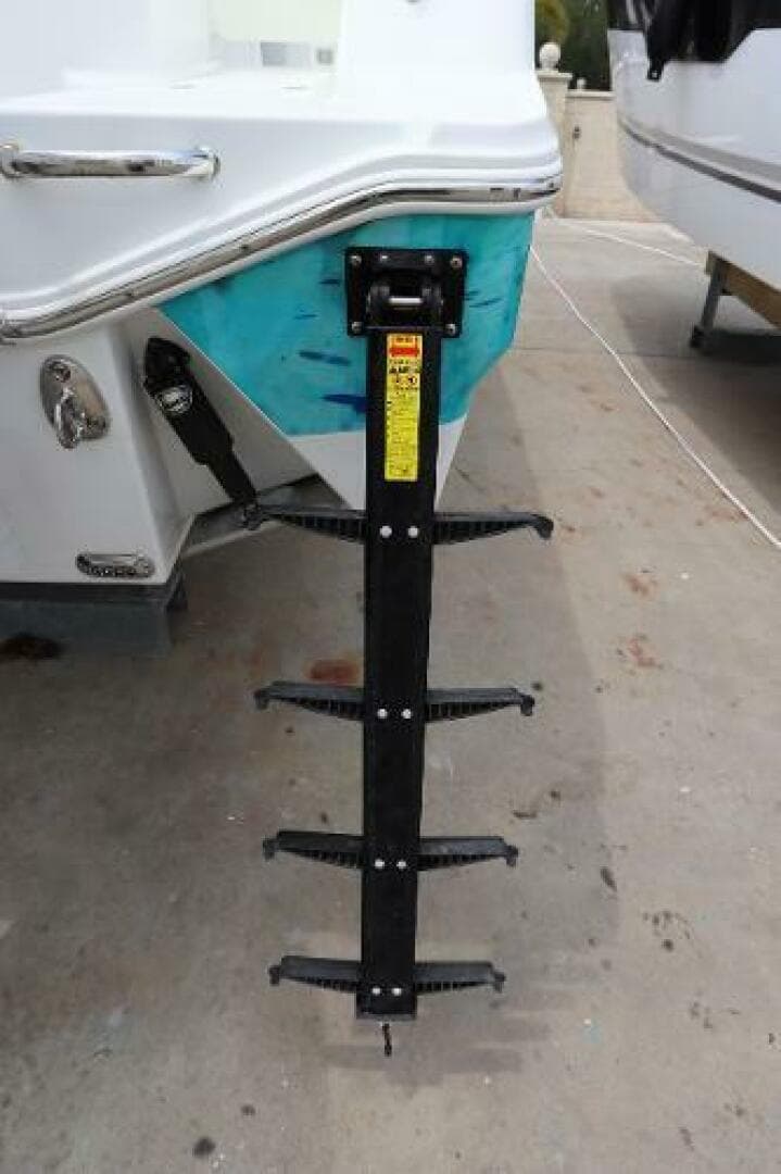 2020 Wellcraft 302 Fisherman — photo 11