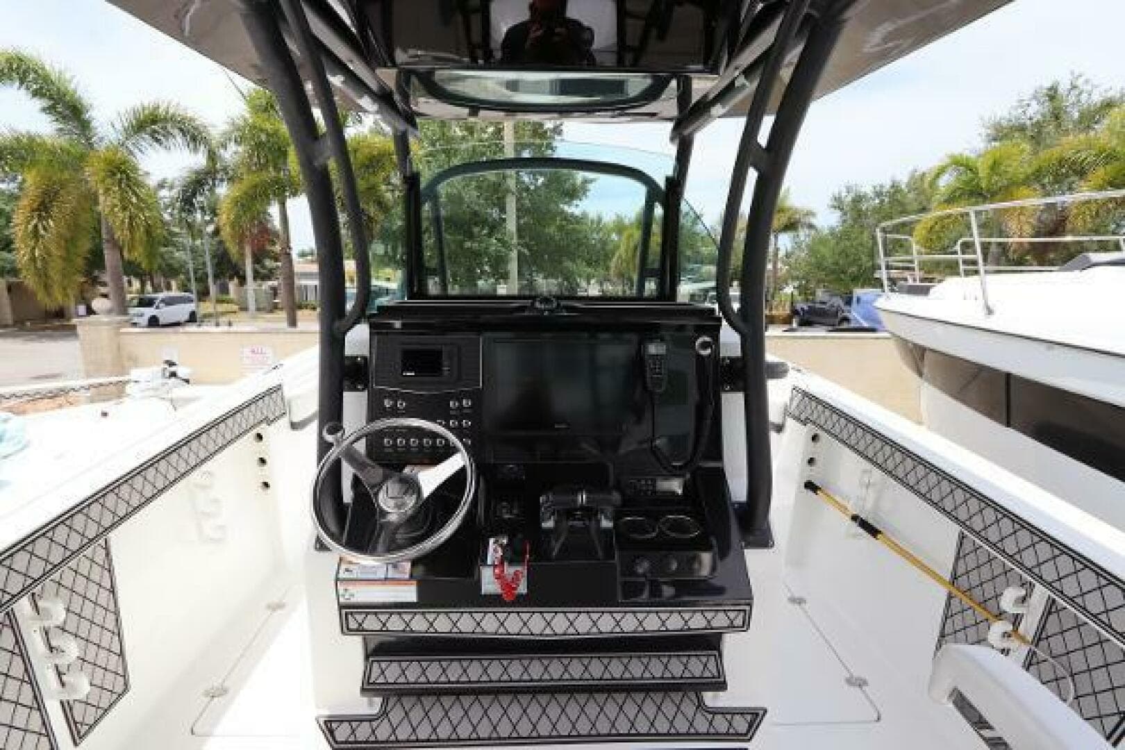 2020 Wellcraft 302 Fisherman — photo 23