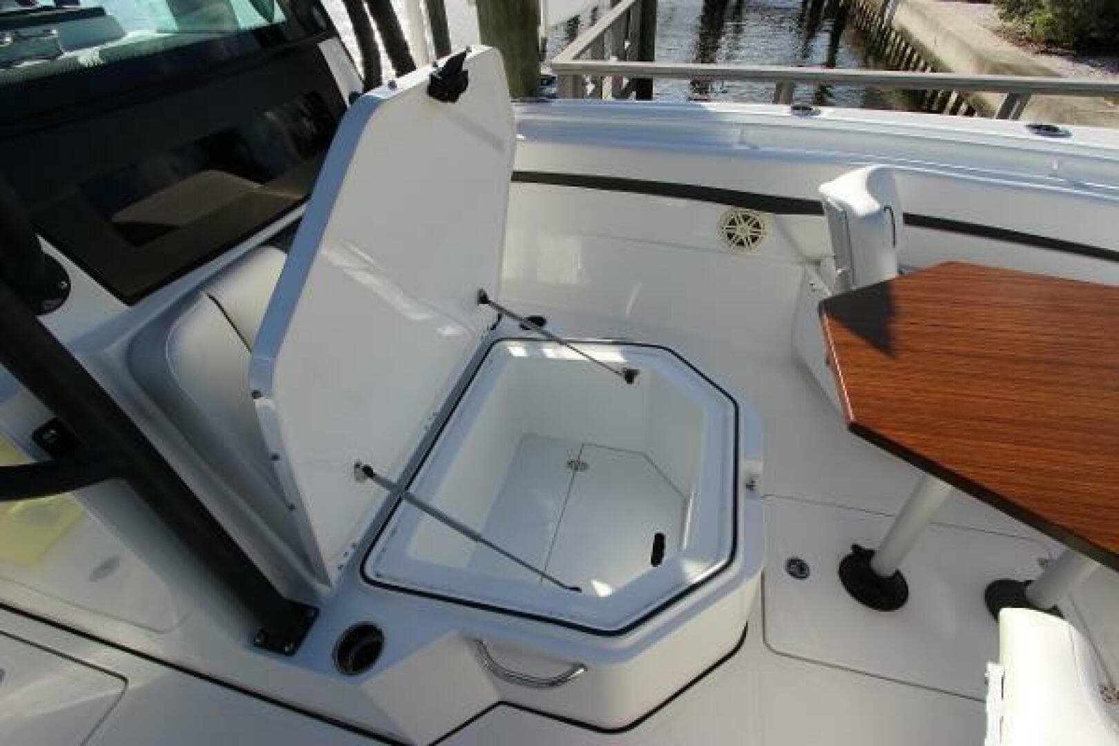 2020 Wellcraft 302 Fisherman — photo 45