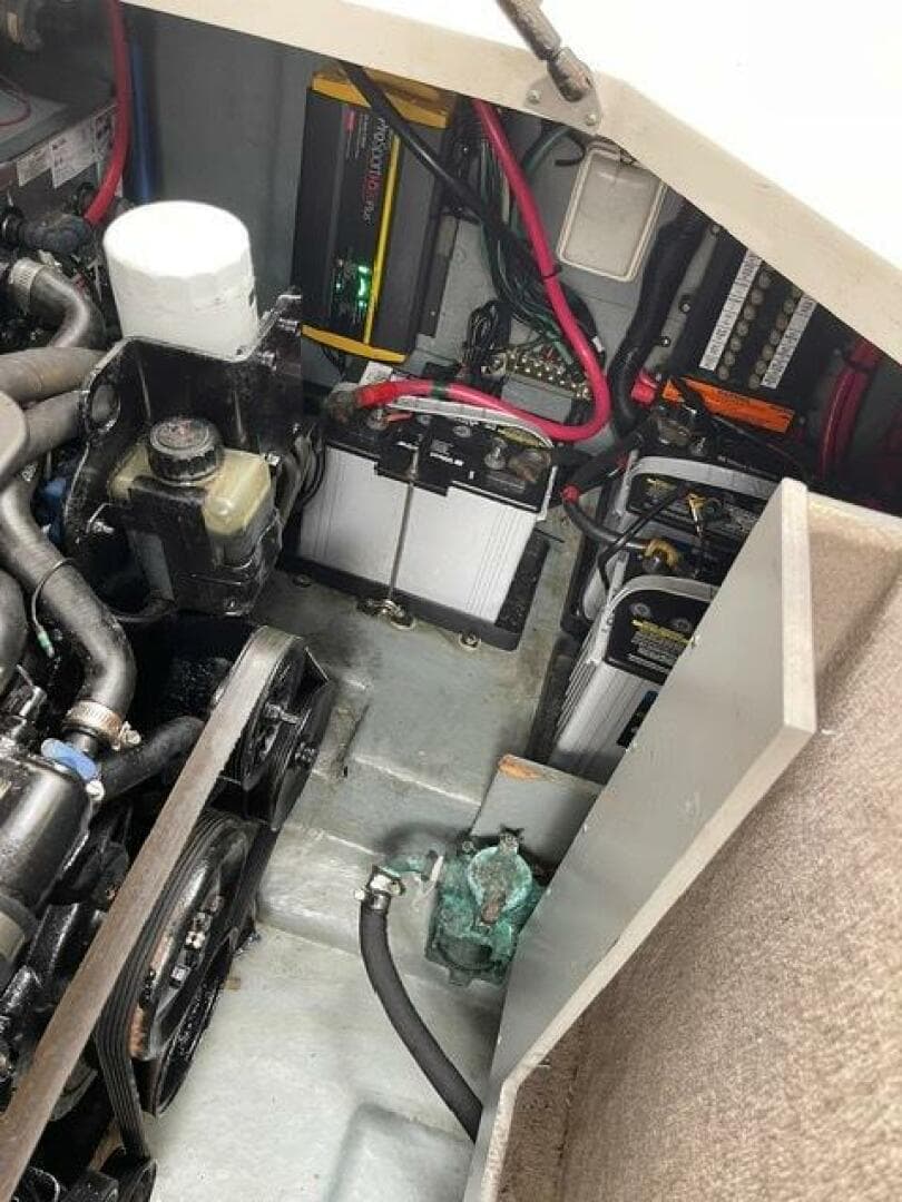 2004 Sea Ray 280 Sundancer — photo 11