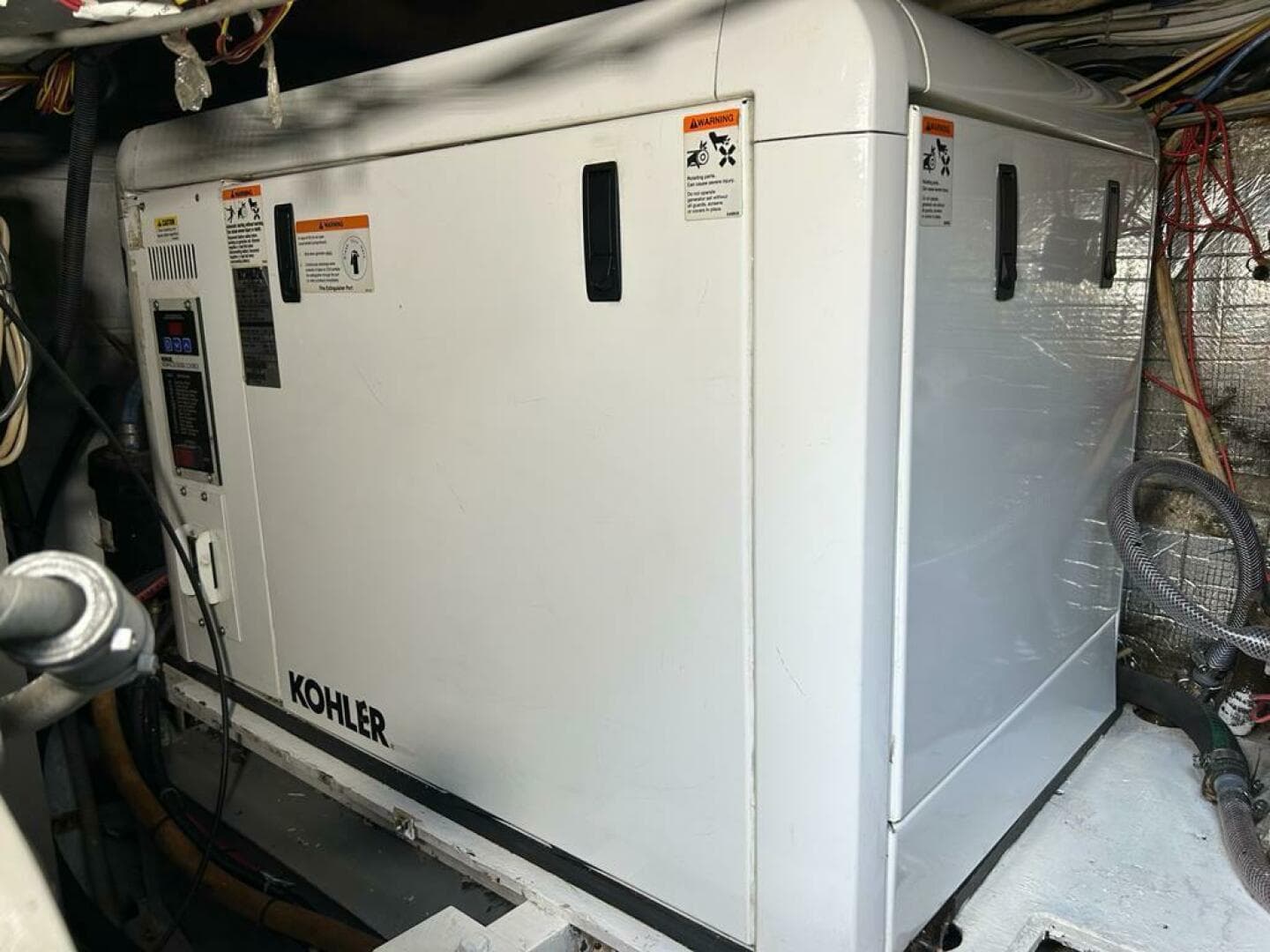 1999 Pershing 54 — photo 37