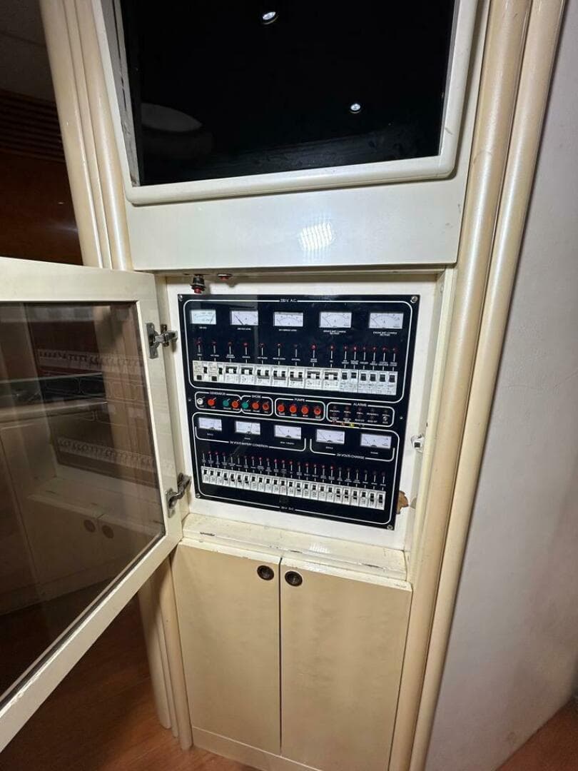 1999 Pershing 54 — photo 32