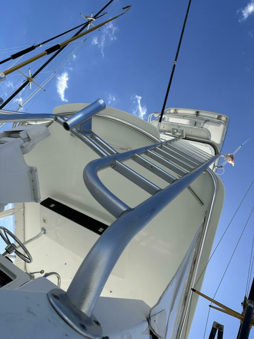 1992 Hatteras 50 Convertible — photo 55